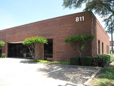 Industrial space for Rent at 811 E Plano Pkwy in Plano