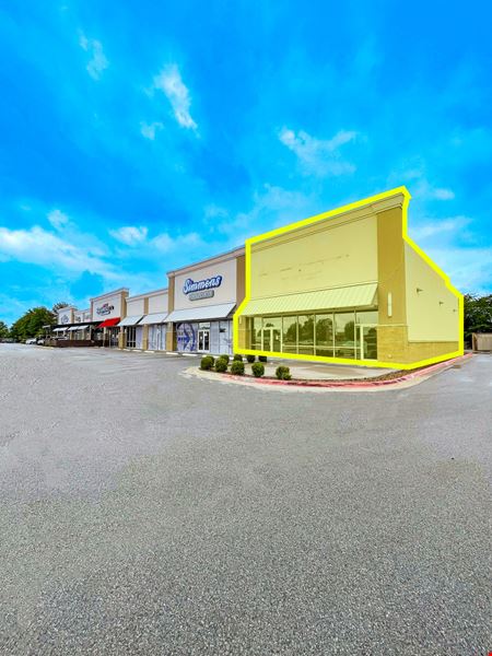 Commercial space for Rent at 2998 Highway 412 E in Siloam Springs
