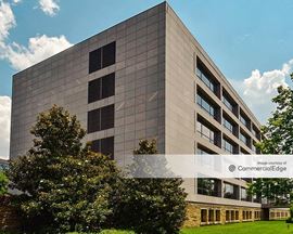 250 Riverchase Pkwy East