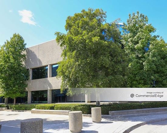 McFadden Plaza