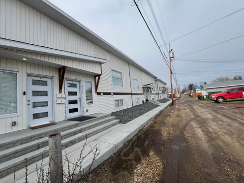 Camrose 6-Plex