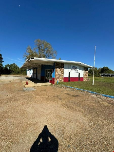 Photo of commercial space at 7713 Highway 51 S in Millington