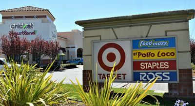 Overlook Shopping Center