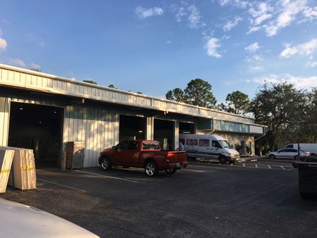 20,224 SF Warehouse / Office with Truck Wells - Fort Myers