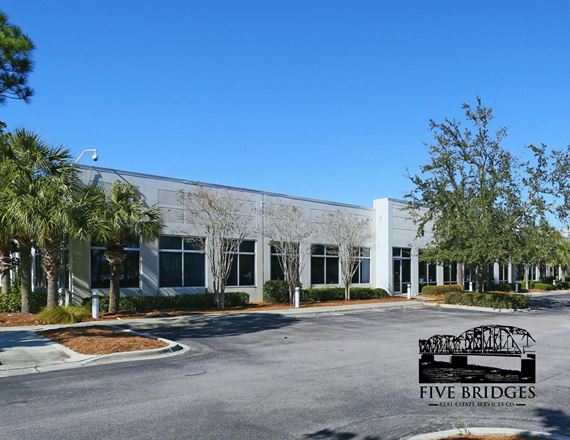 67,415 +/- SF | 8 + Acres | Panama City Beach