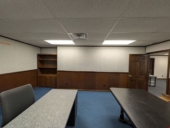 1605 W Candletree Dr Suite 107