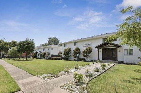 Multi-Family space for Sale at 5009 Bryan St - 5015 Bryan St in Dallas