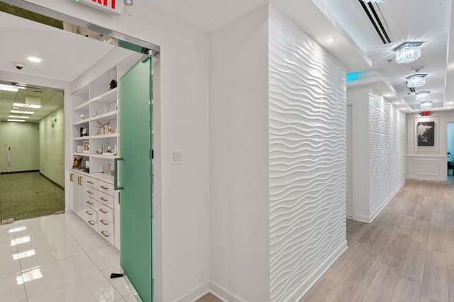 Medical & Aesthetic Center at Mclean VA for Sale