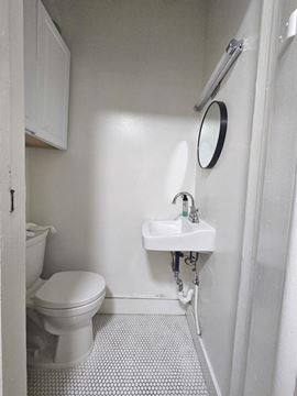 133 W 72nd Street