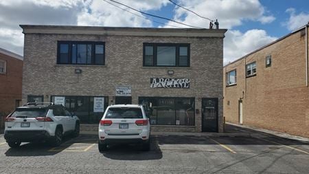 Photo of commercial space at 1346 W Irving Park Rd in Bensenville