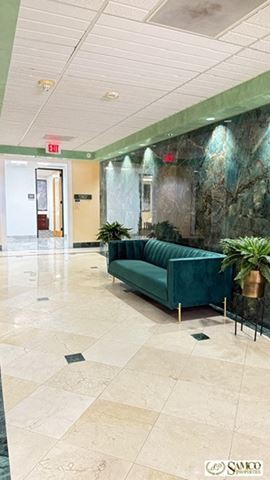 Samco Properties - Fairway Executive Center