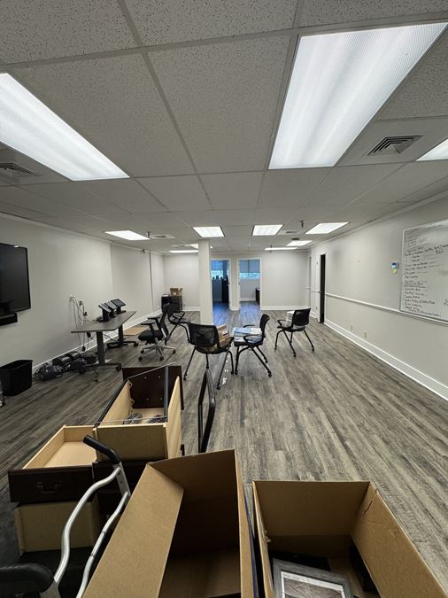 Quietwater Bldg 1 Suite 330