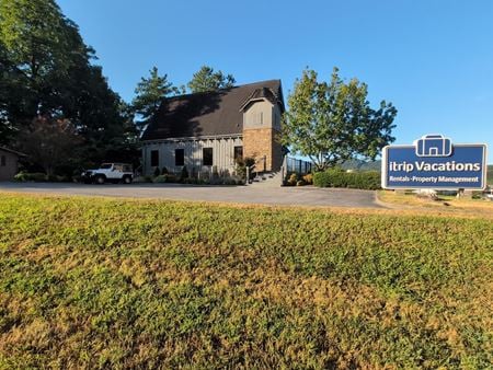 Office space for Sale at 3404 Householder St in Pigeon Forge