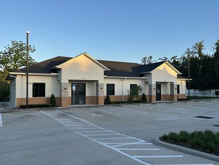 Photo of commercial space at 2637 W State Road 426  in Oviedo