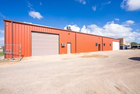 Industrial space for Rent at 2320 Private Road 7350 in Lubbock