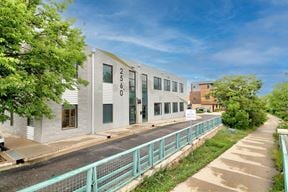 2560 28th St #100