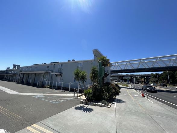 12 East Sir Francis Drake Boulevard