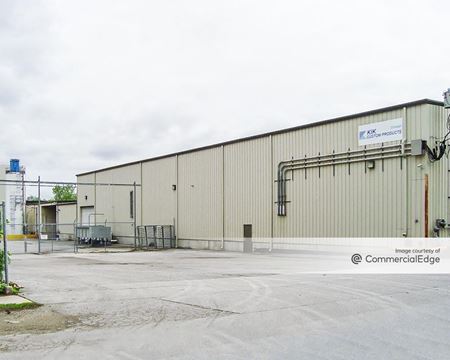 Photo of commercial space at 340 East 138th Street in Chicago