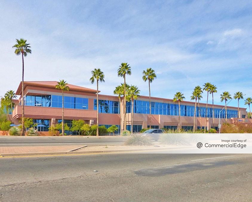 603 North Wilmot Road 603 North Wilmot Road Office Building