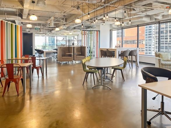 Regus - Calgary – Place
