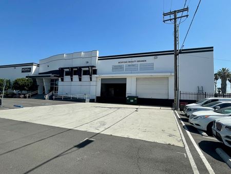Industrial space for Rent at 2230 S Tubeway Ave in Commerce