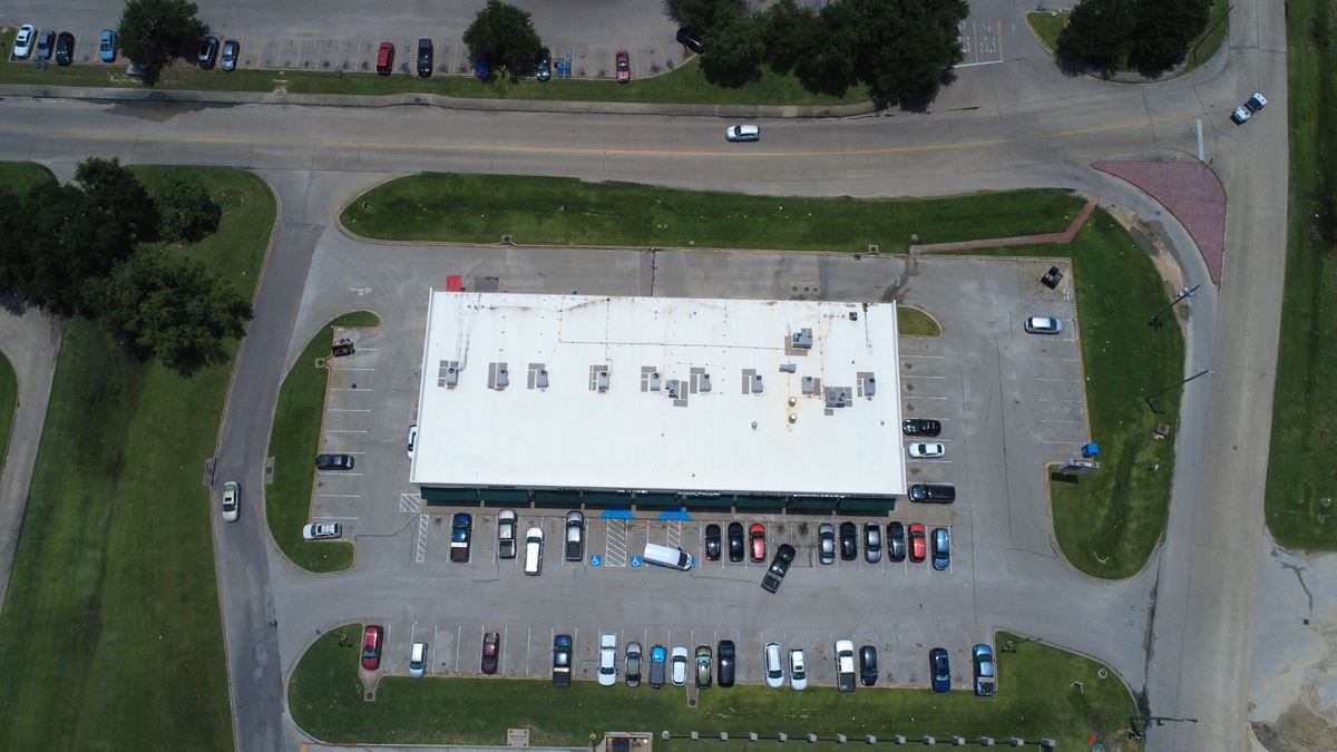 Alvin Shopping Center