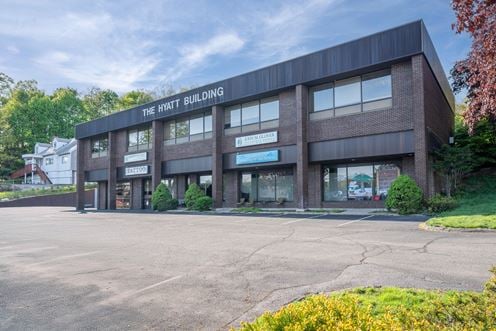 53 Lake Ave Ext.