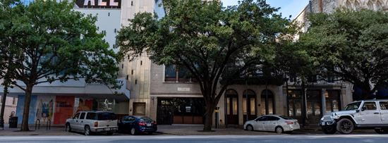 704 Congress Avenue