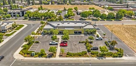Photo of commercial space at 7591 N Ingram Ave in Fresno