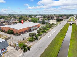 ±19,870 SF Retail Redevelopment Opportunity Near I-10