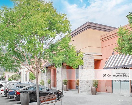 Pleasanton Gateway Shopping Center