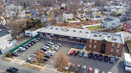 Retail space for Rent at 324 South Avenue E in Westfield