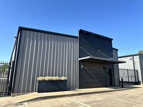 3,200 SF Warehouse with Yard