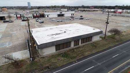 Photo of commercial space at 5977 W. Park Avenue, in Houma