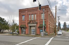 700 E 1st Street