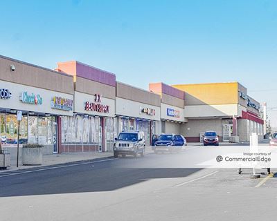 Pontiac Plaza