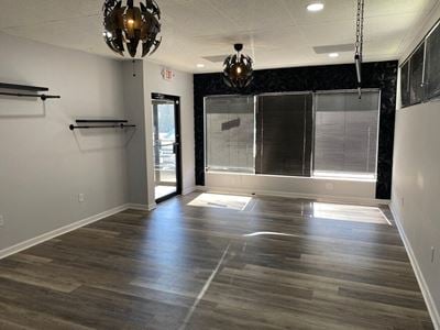 303 Main St