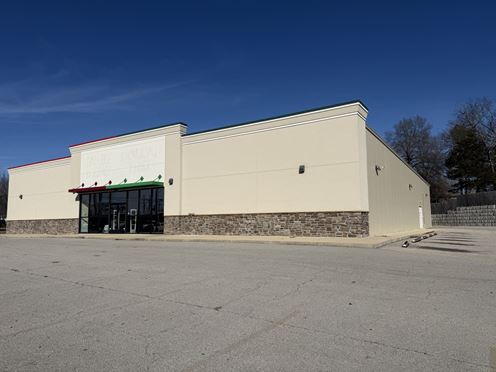 DARK FAMILY DOLLAR FOR SALE - 11.3% CAP RATE
