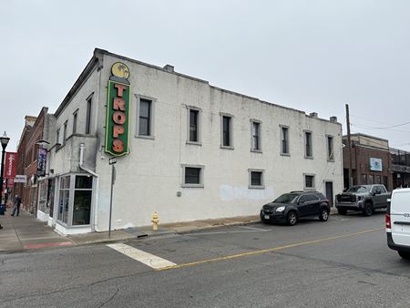 Photo of commercial space at 420 S Campbell Ave in Springfield