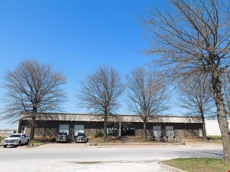 Photo of commercial space at 1905 Town West Drive in Rogers