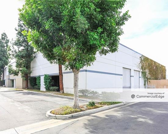 1610 E. Orangethorpe Ave.
