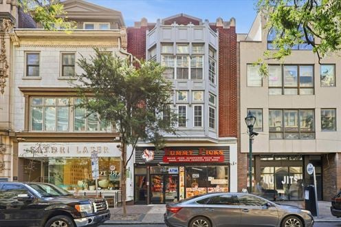1122 Walnut Street