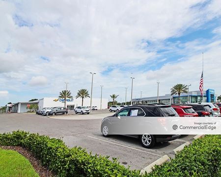 Photo of commercial space at 43520 US Highway 19 North in Tarpon Springs
