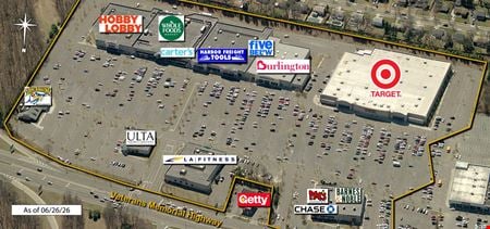 Retail space for Rent at 98 Veterans Memorial Hwy in Commack