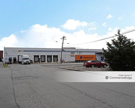 Industrial space for Rent at 140 South Avenue in South Plainfield