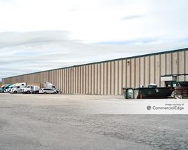 Elk Grove Industrial Park - 851-875 East Devon Avenue