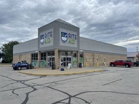 Photo of commercial space at 301 South Main Street in Standish