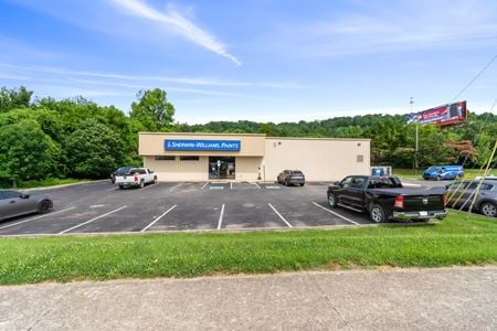 Retail space for Sale at 2305 Callahan Drive in Knoxville