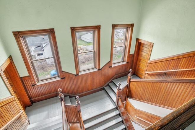 Downtown School Building Redevelopment Opportunity