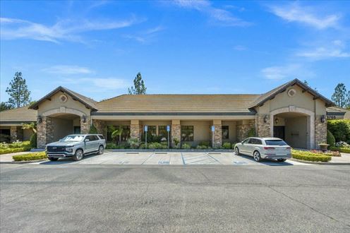 Prime Professional Office Space Located in NW Fresno
